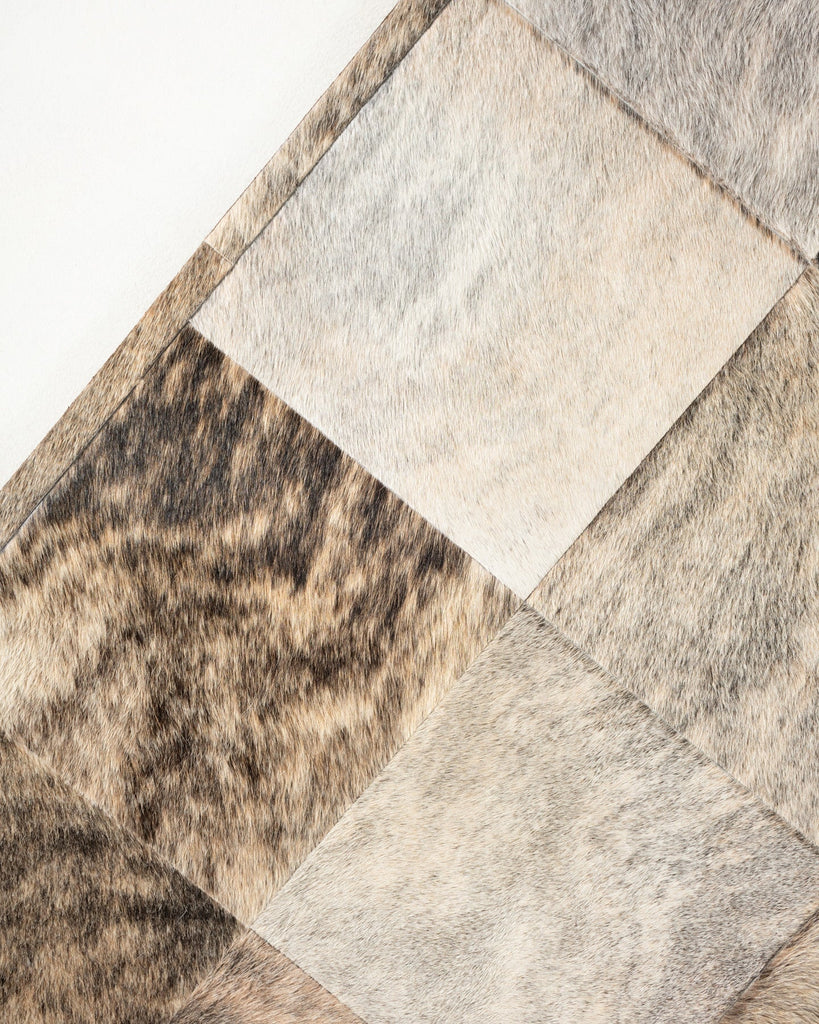 Custom / Hide Rug / 20335