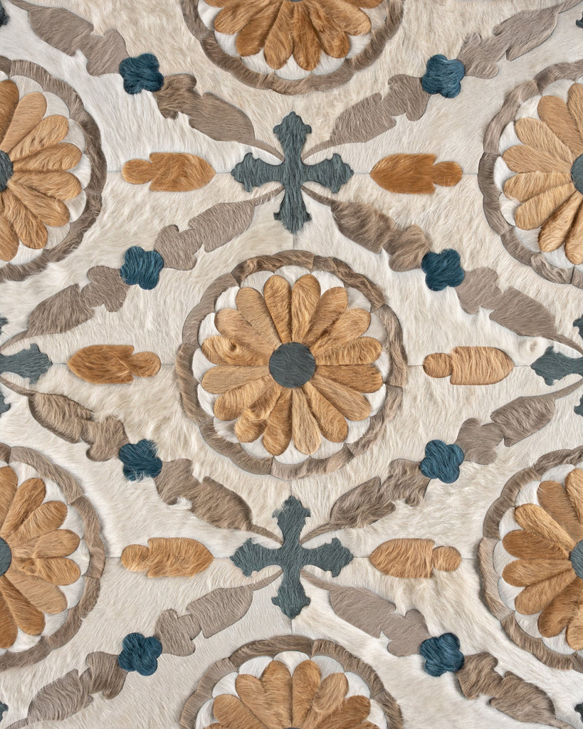 Aubusson / Hide Rug / 18329