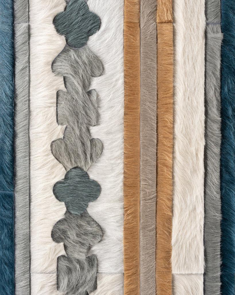 Aubusson / Hide Rug / 18329