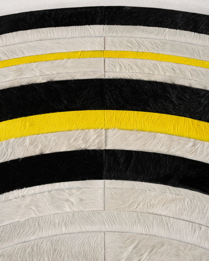 Spotlight / Hide Rug / 17726