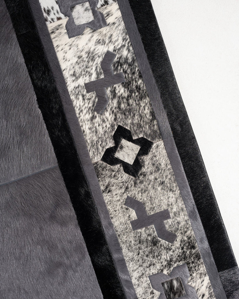 Vanlose / Hide Rug / 17015