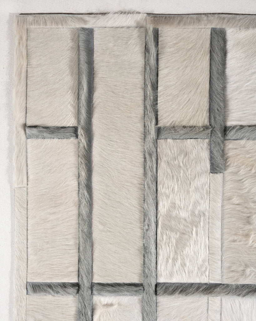 Beltway / Hide Rug / 18257