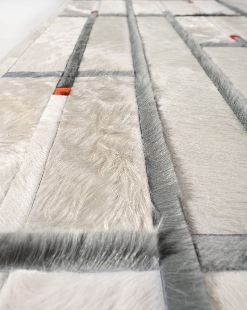 Beltway / Hide Rug / 18257