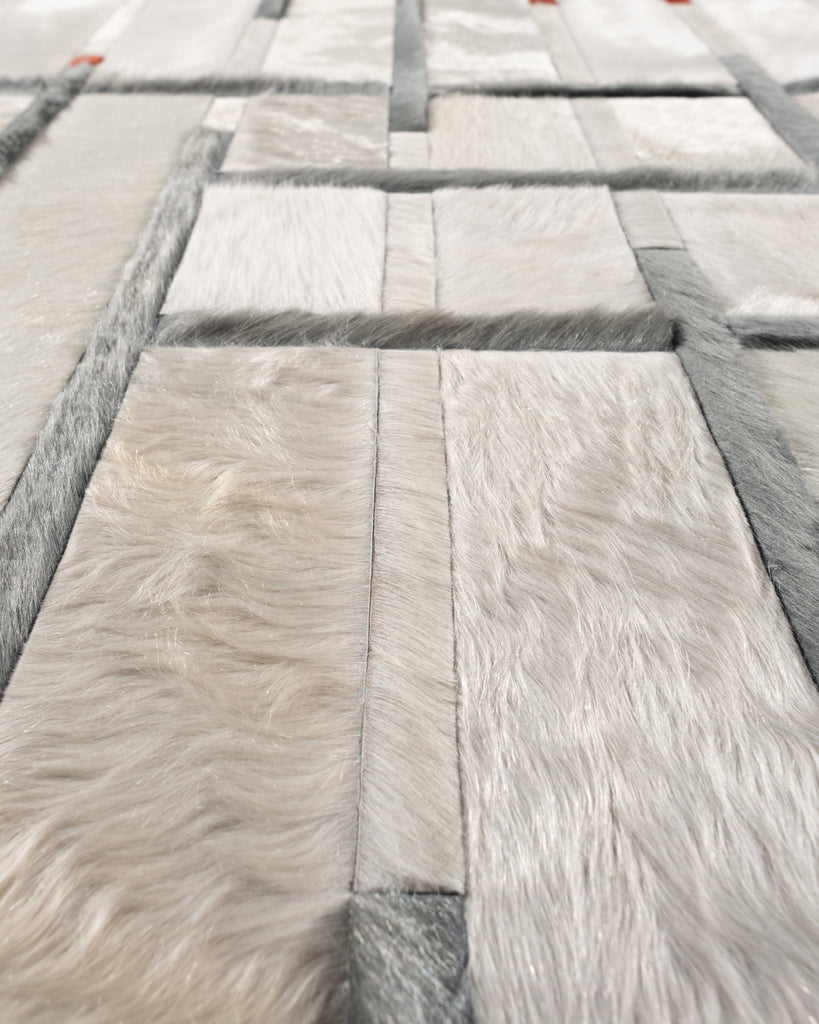 Beltway / Hide Rug / 18257