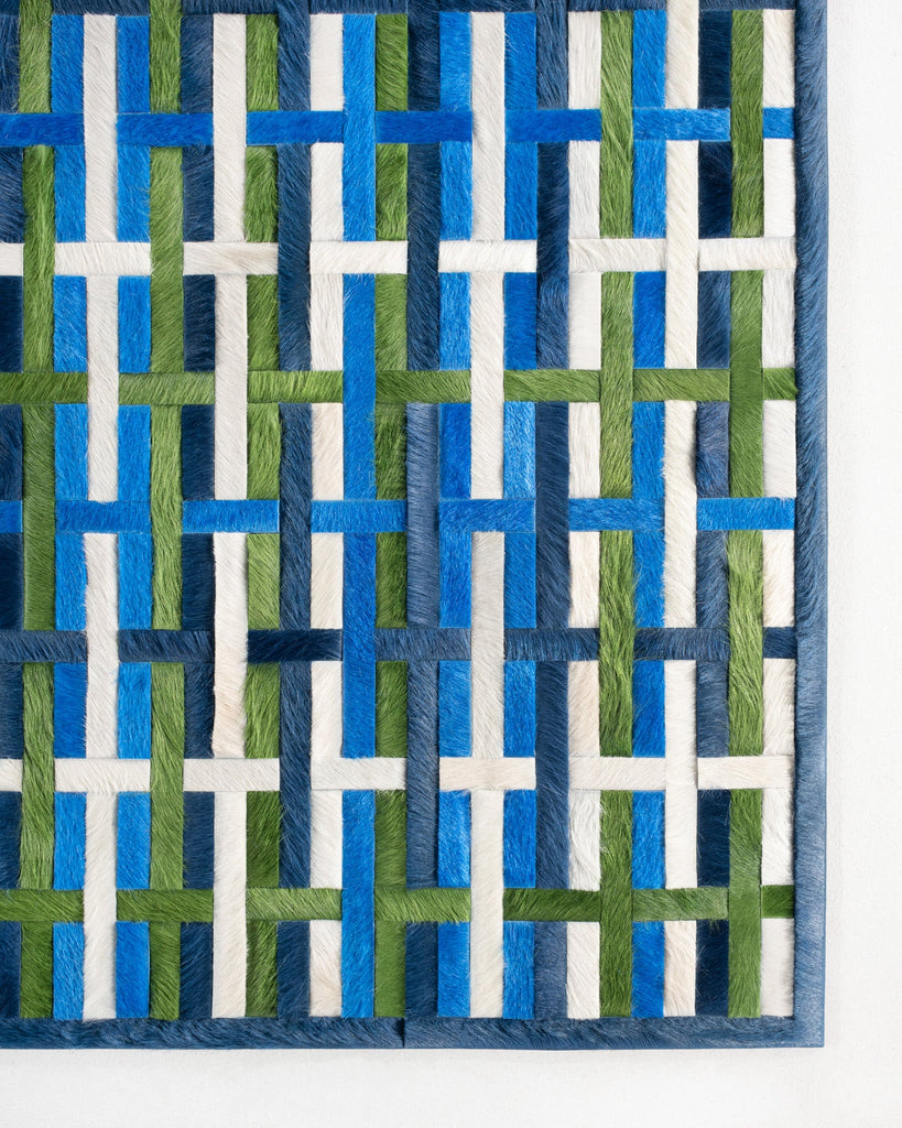 Rift / Hide Rug / 18693