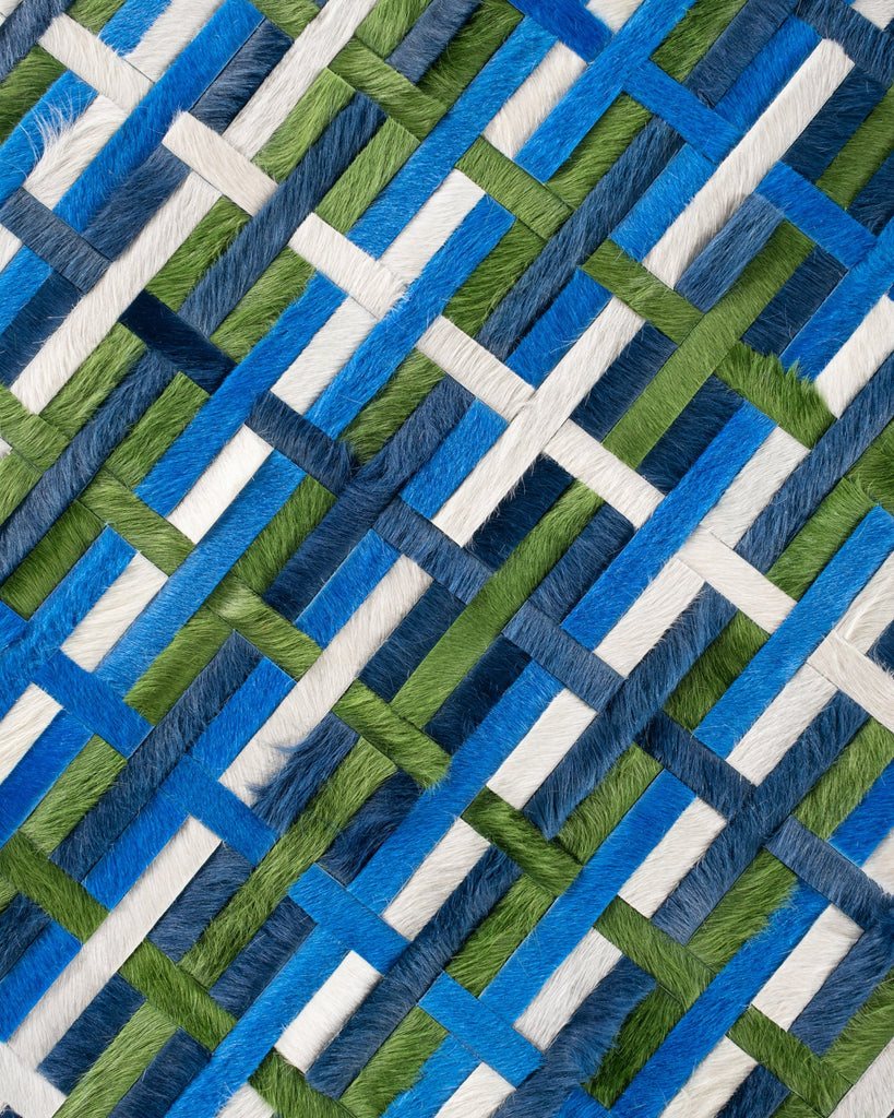 Rift / Hide Rug / 18693