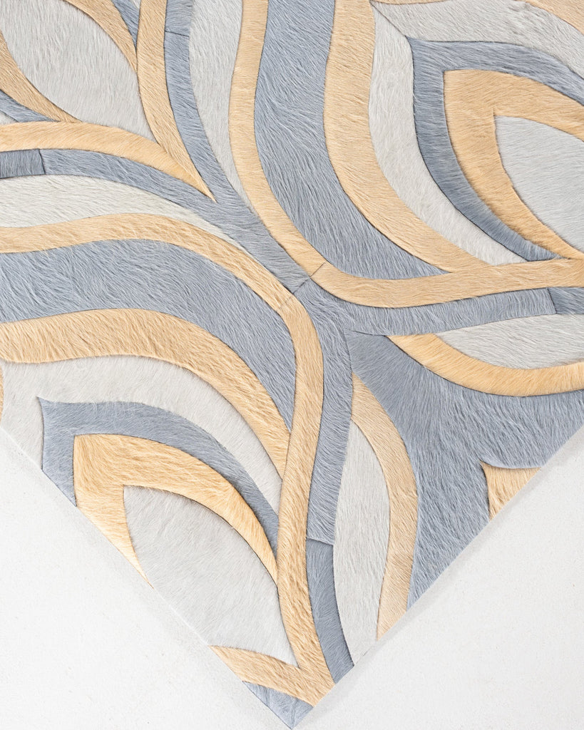 Quill / Hide Rug / 17386
