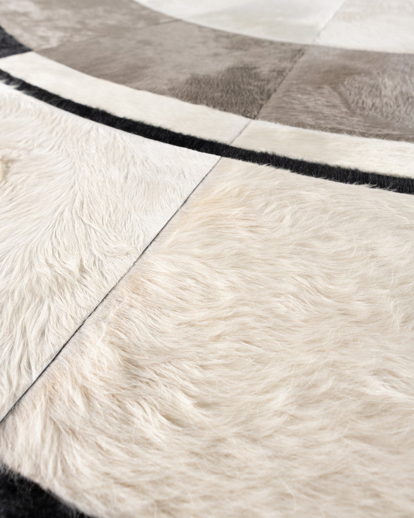 Custom / Hide Rug / 18515