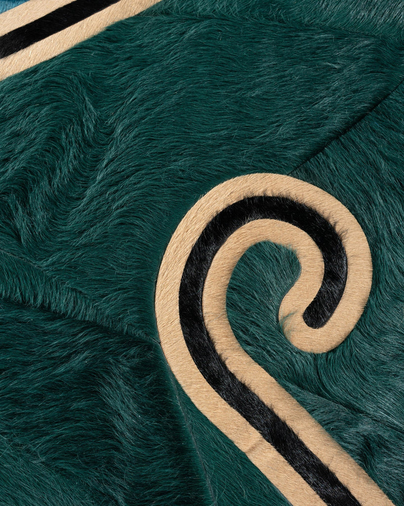 Custom / Hide Rug / 18300