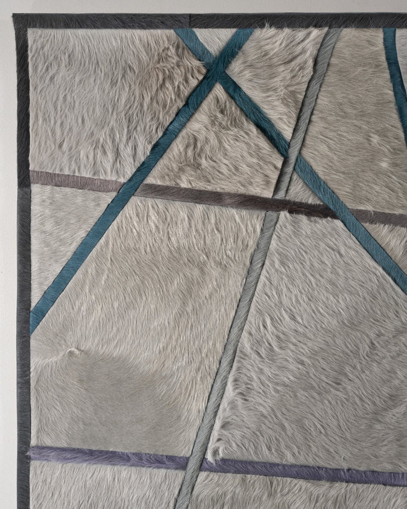 Runway / Hide Rug / 16628