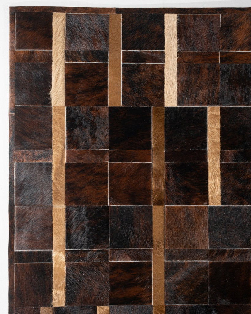 Crossfire / Hide Rug / 15252