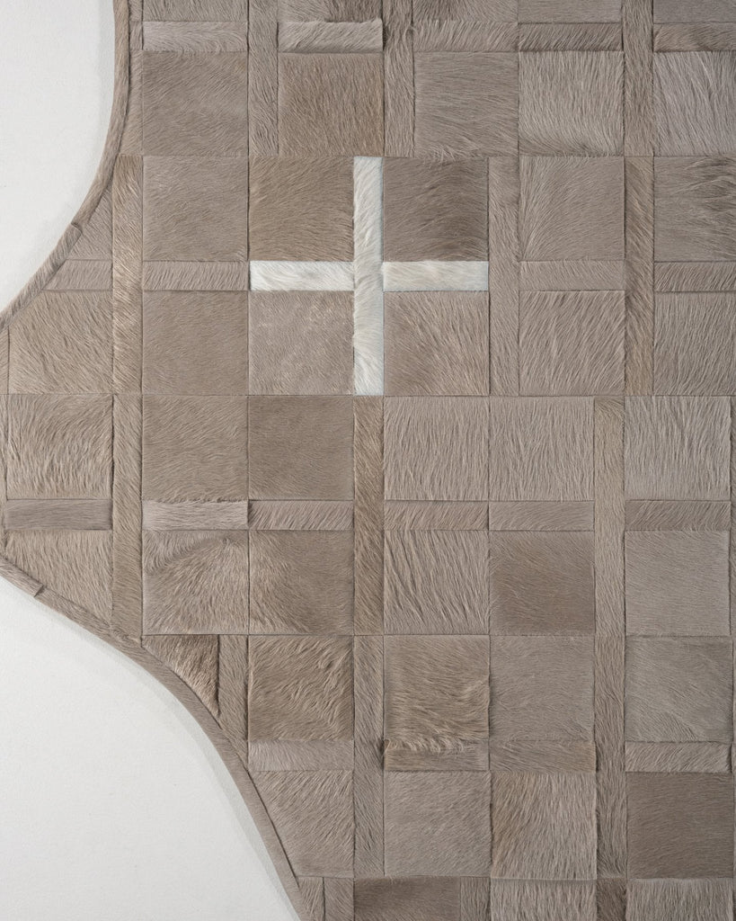 Crossfire / Hide Rug / 16798