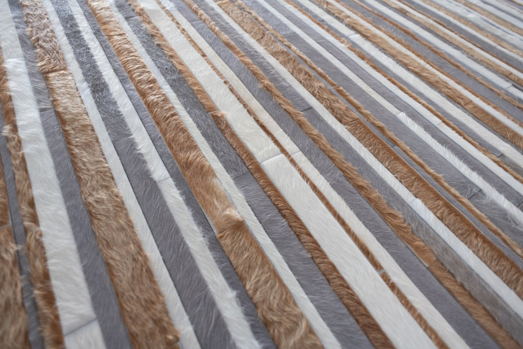 Jet Stream / Hide Rug / 14206