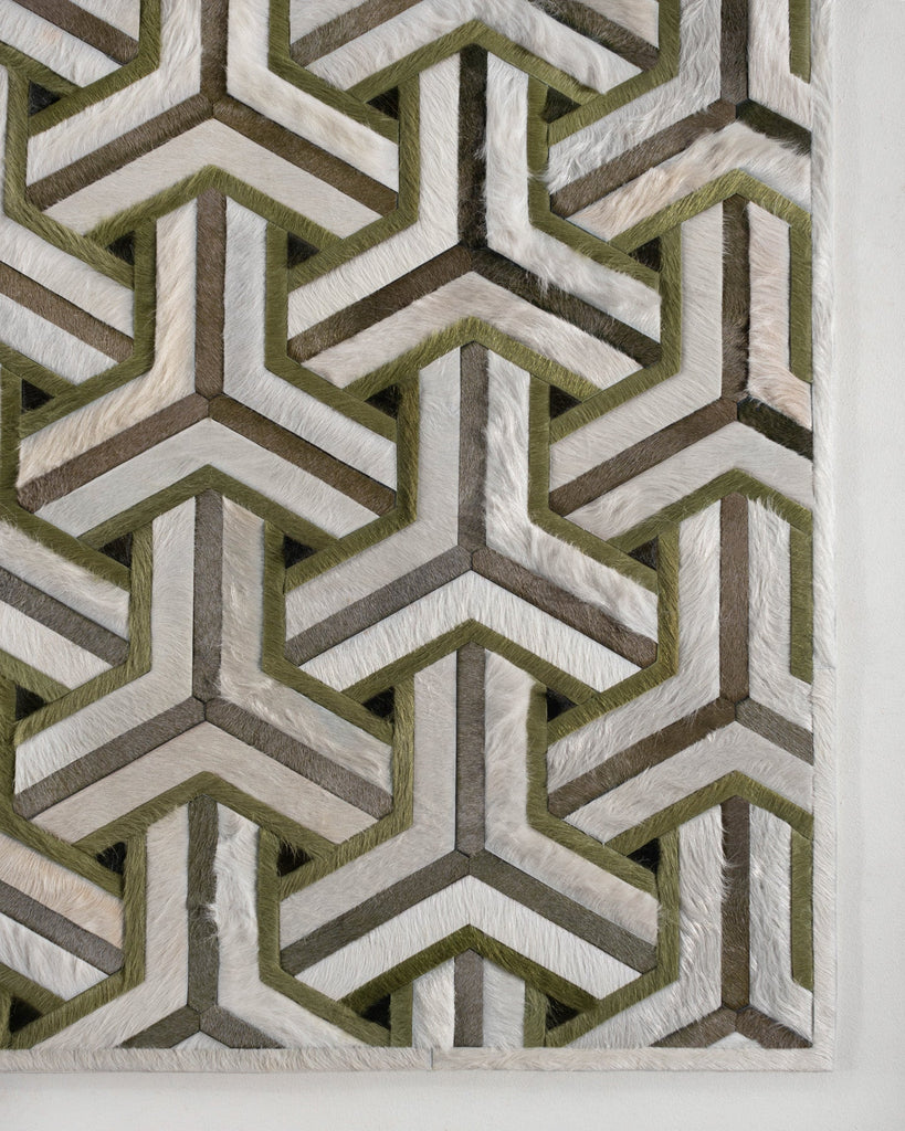 Mirage / Hide Rug / 17340