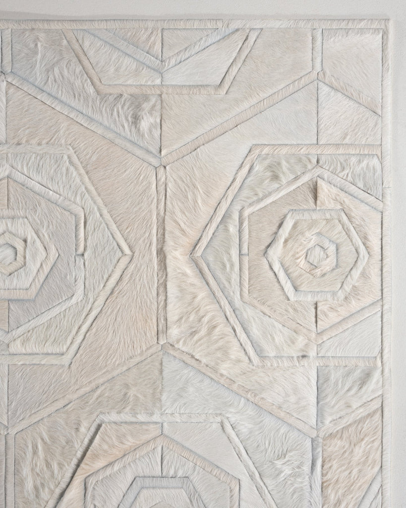 Cecelia / Hide Rug / 17245