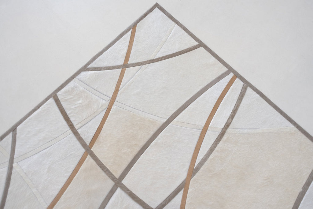 Silhouette / Hide Rug / 14093