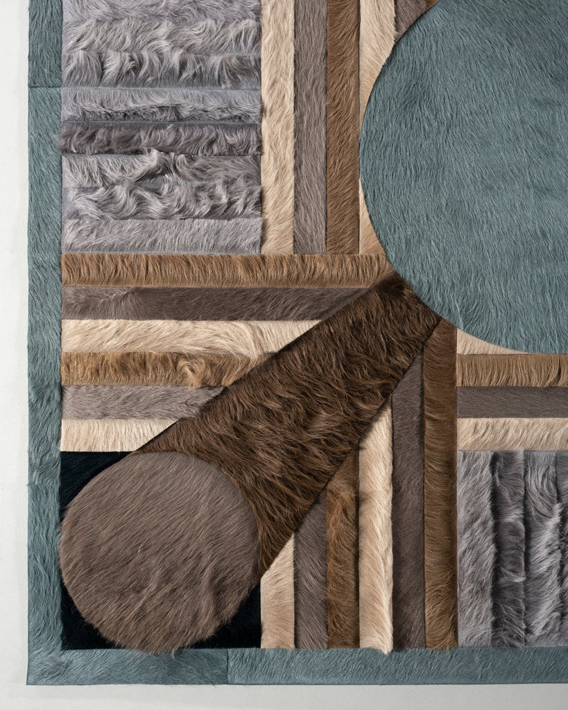 Atlas / Hide Rug / 22584