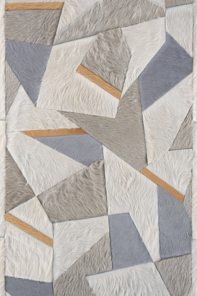 Broken / Hide Rug / 15907