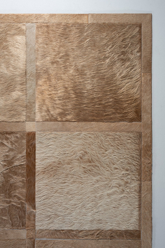 Custom / Hide Rug / 16116