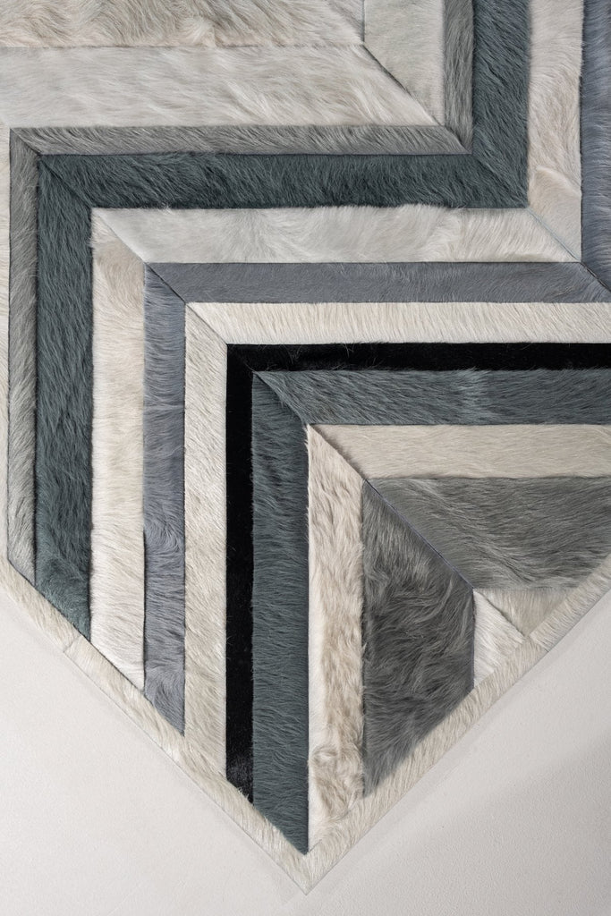 Custom / Hide Rug / 16825