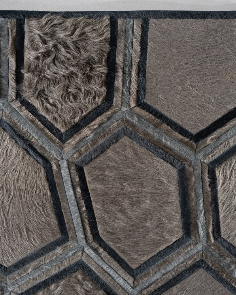 Stack / Hide Rug / 16620