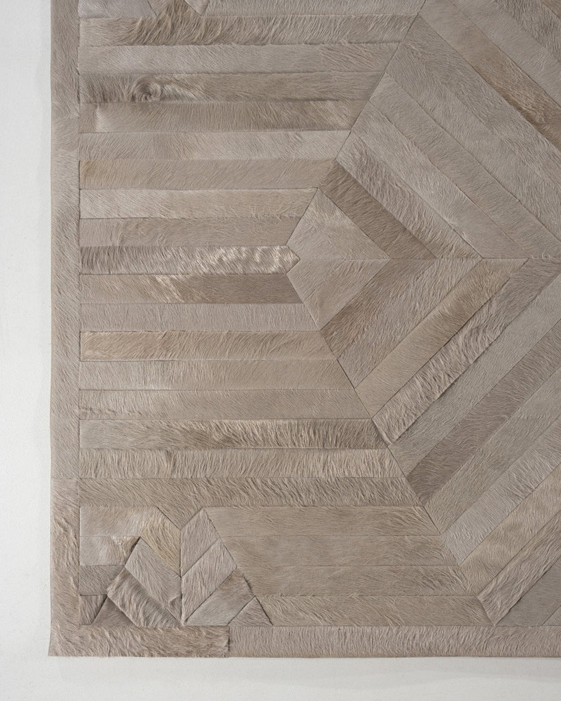 Ricochet / Hide Rug / 17470