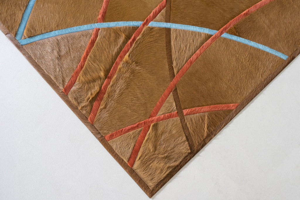 Silhouette / Hide Rug / 14390