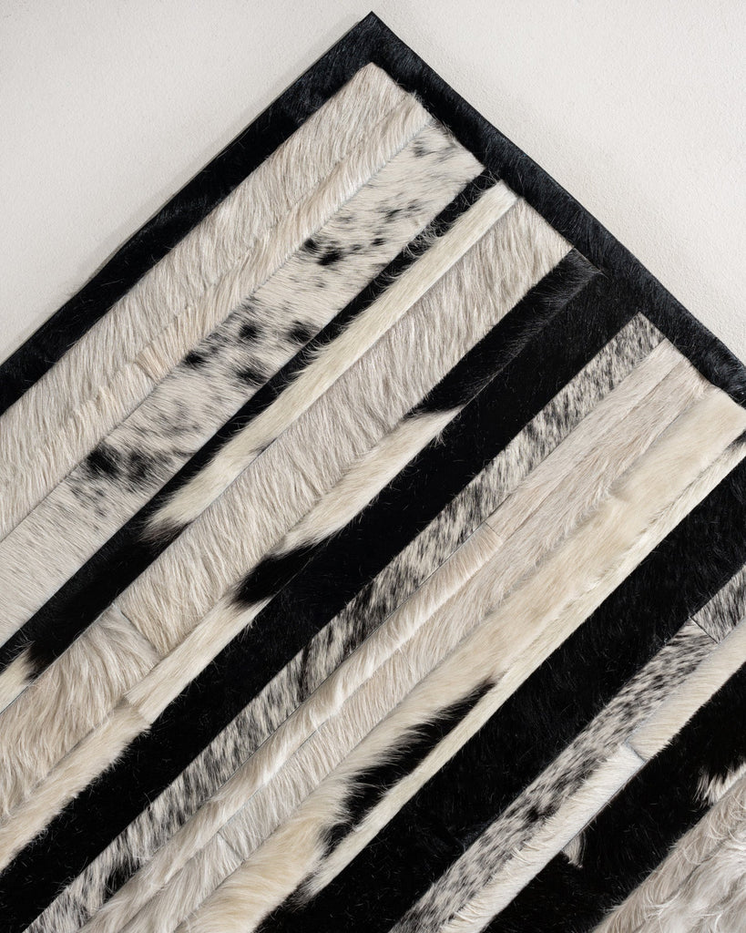 Jet Stream / Hide Rug / 16884