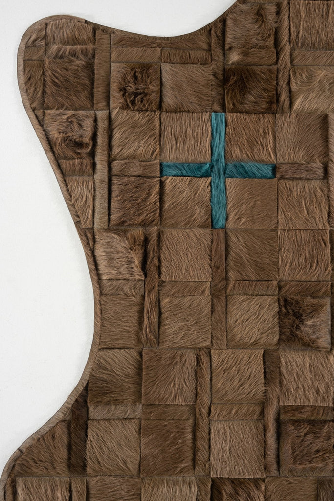 Crossfire / Hide Rug / 16074