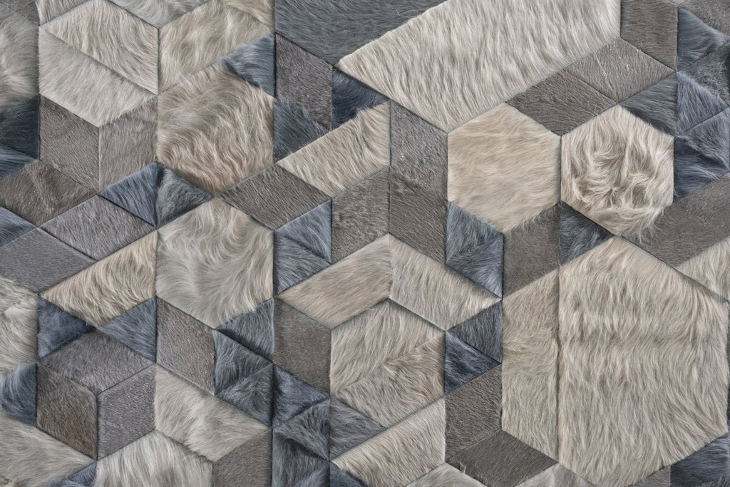 Shatter / Hide Rug / 17046