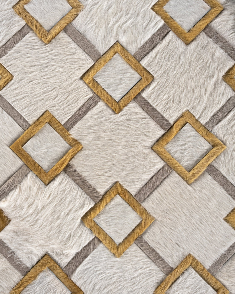 Glamorous / Hide Rug / 16897