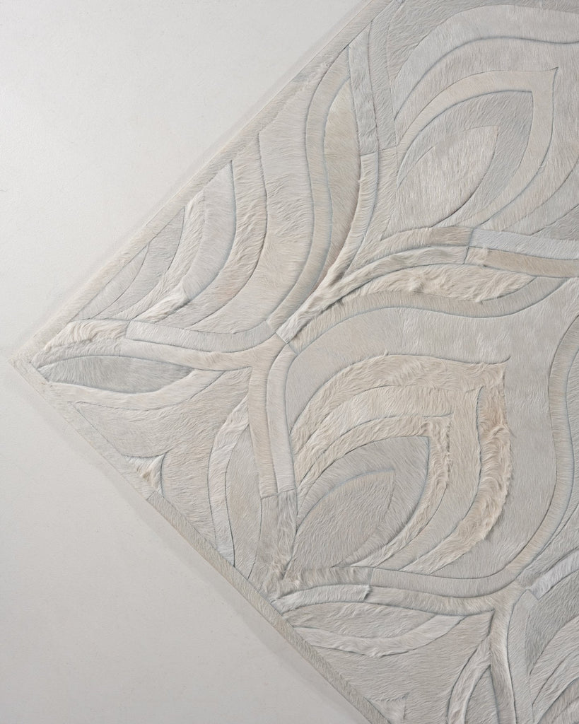 Quill / Hide Rug / 16919