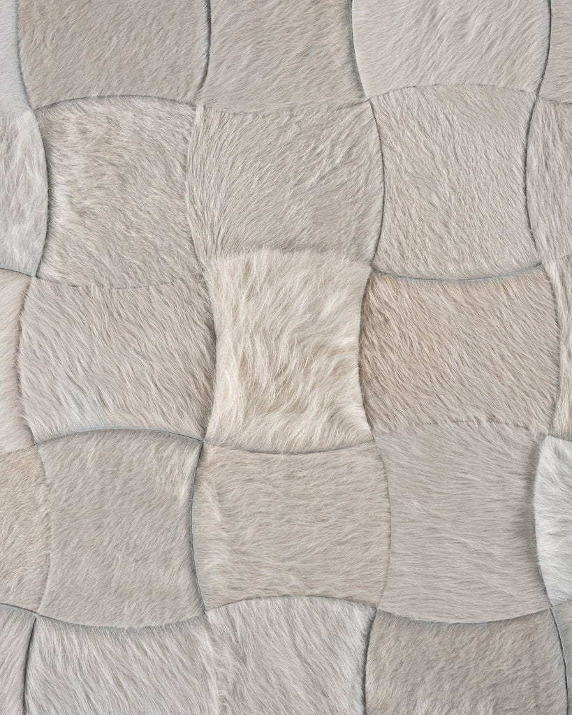 Mot / Hide Rug / 17334