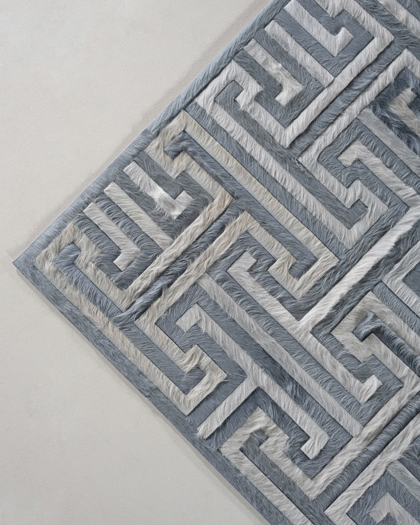 Ripcord / Hide Rug / 17347