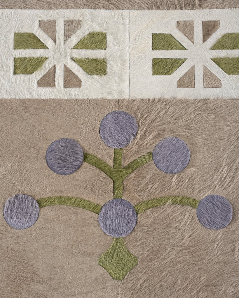 Windrose / Hide Rug / 17154