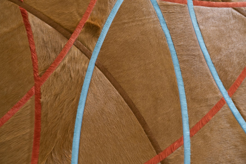 Silhouette / Hide Rug / 14390