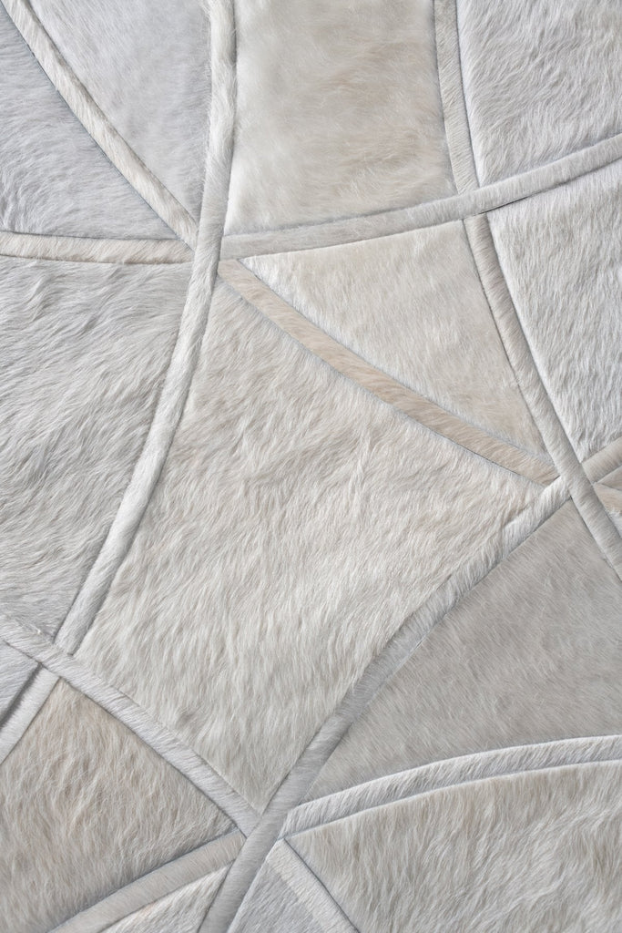 Silhouette / Hide Rug / 15114