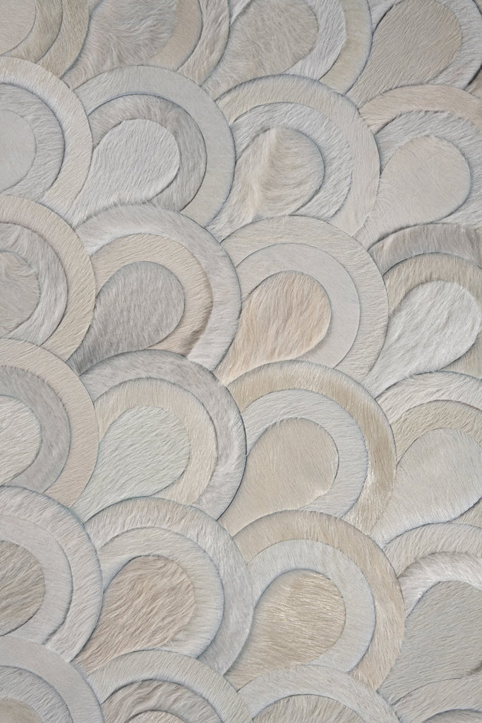 Shift / Hide Rug / 15755