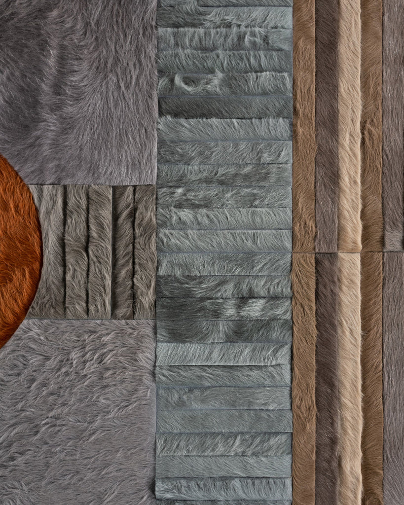 Atlas / Hide Rug / 22584