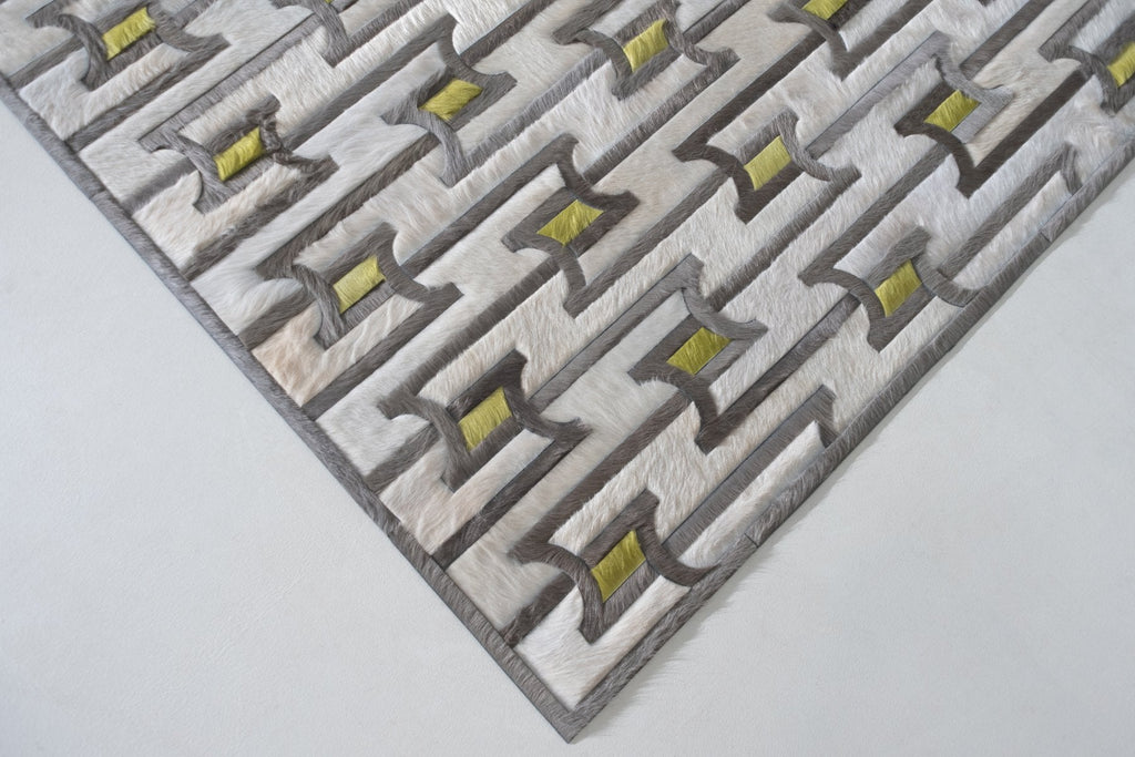 Marquee / Hide Rug / 14824