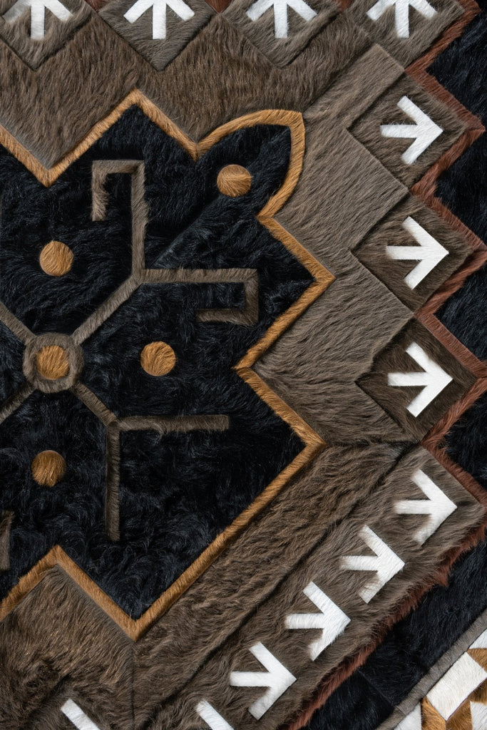 Winterlude / Hide Rug / 16204