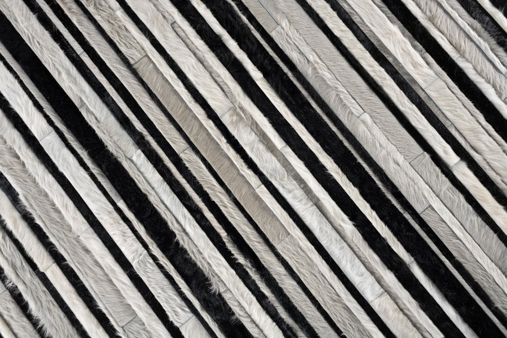 Jet Stream / Hide Rug / 15978