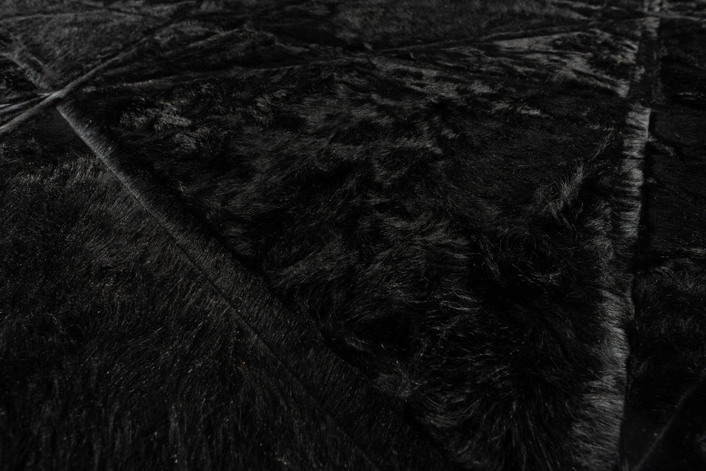 Runway / Hide Rug / 16648