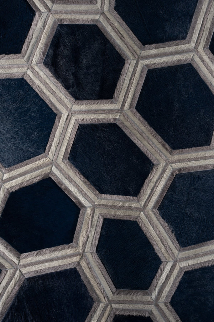 Stack / Hide Rug / 16774