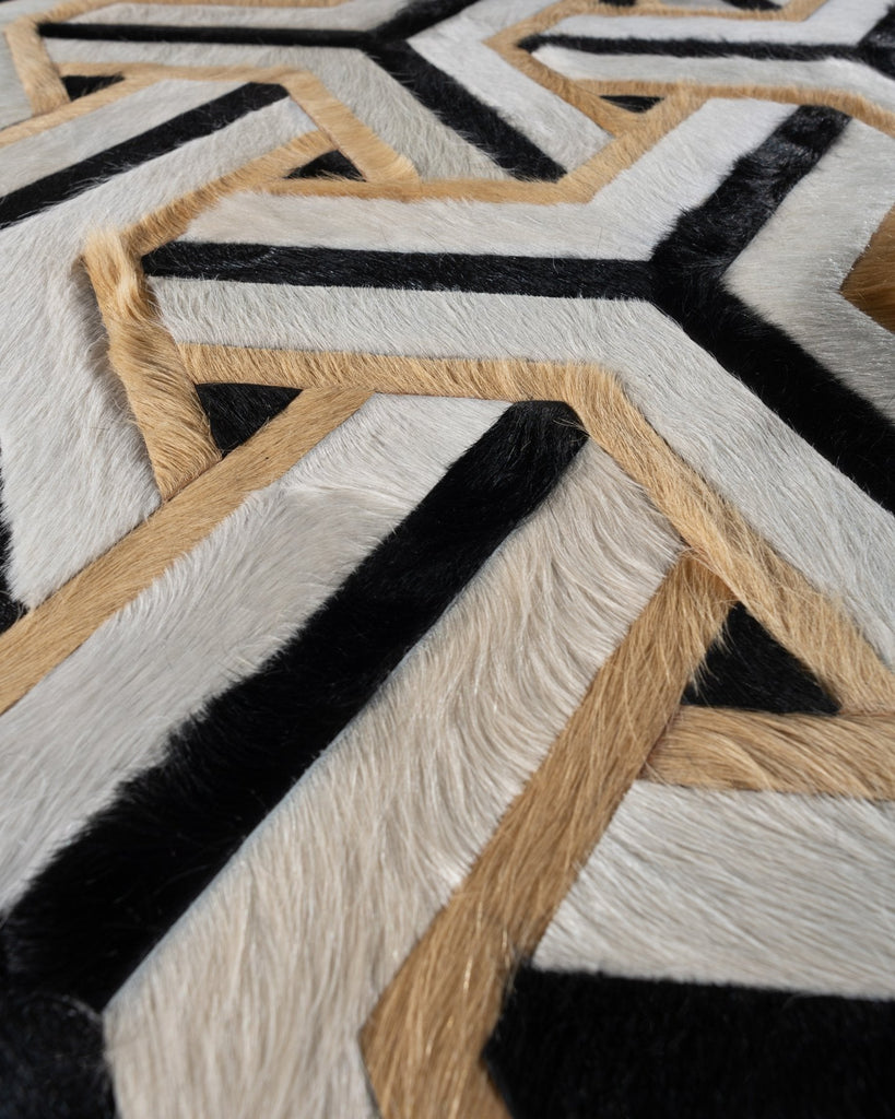 Mirage / Hide Rug / 16920