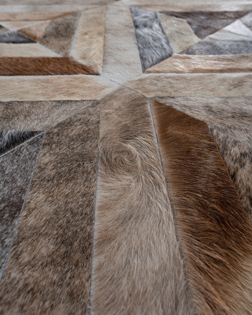 Bittersweet / Hide Rug / 17188