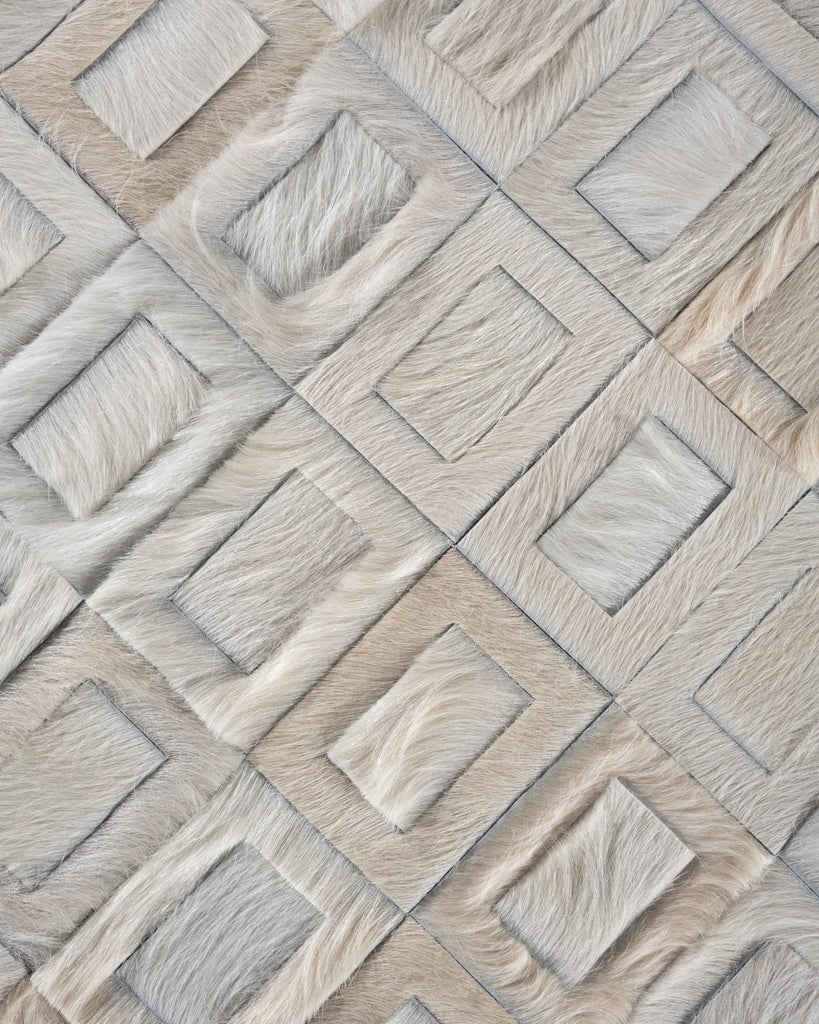 Surrender / Hide Rug / 17158