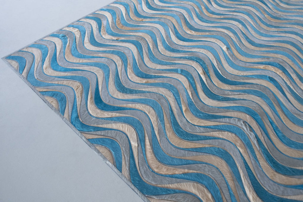 Flow / Hide Rug / 15215