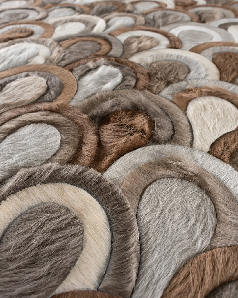 Shift / Hide Rug / 17867