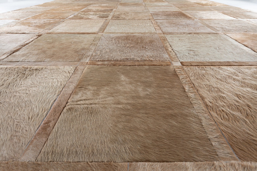 Custom / Hide Rug / 16116